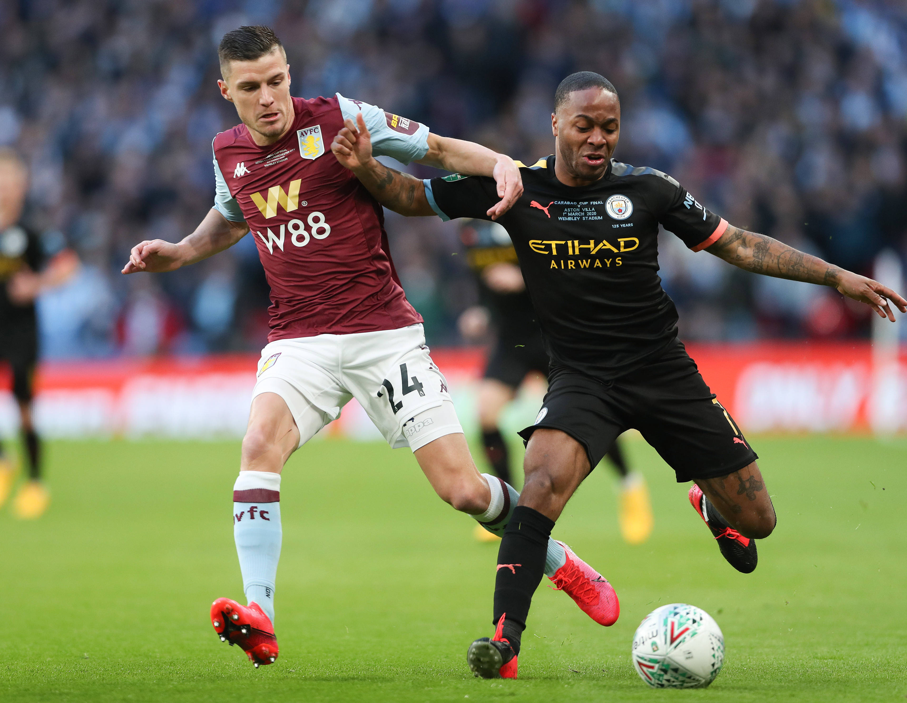 欧文突破防守助攻制胜（欧文突破撕防助攻锁定胜局）