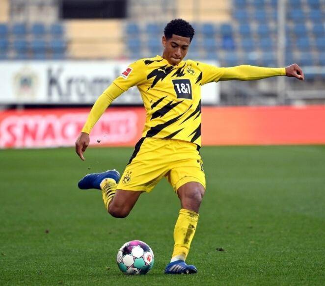 38岁后单赛季为意甲升班马攻入至少4球，瓦尔迪是历史第二人（38岁后单季为意甲升班马至少进4球，瓦尔迪史上第二人）