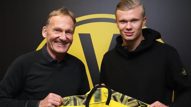 本轮亚冠精英观众人数：成都27836人居首，申花第4，海港第5（亚冠精英本轮上座人数榜：成都以27836人领跑，申花第4、海港第5）