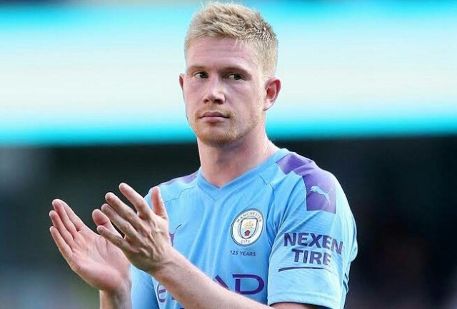 巴萨队长因心理危机或告别诺坎普，关键战屡失误后彻底扛不住了？（关键战频频失误，巴萨队长疑陷心理困境，或将告别诺坎普？）