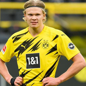 皇家社会迎战吉罗纳：一场关乎生死的西甲保级之战（西甲保级生死战：皇家社会对阵吉罗纳）