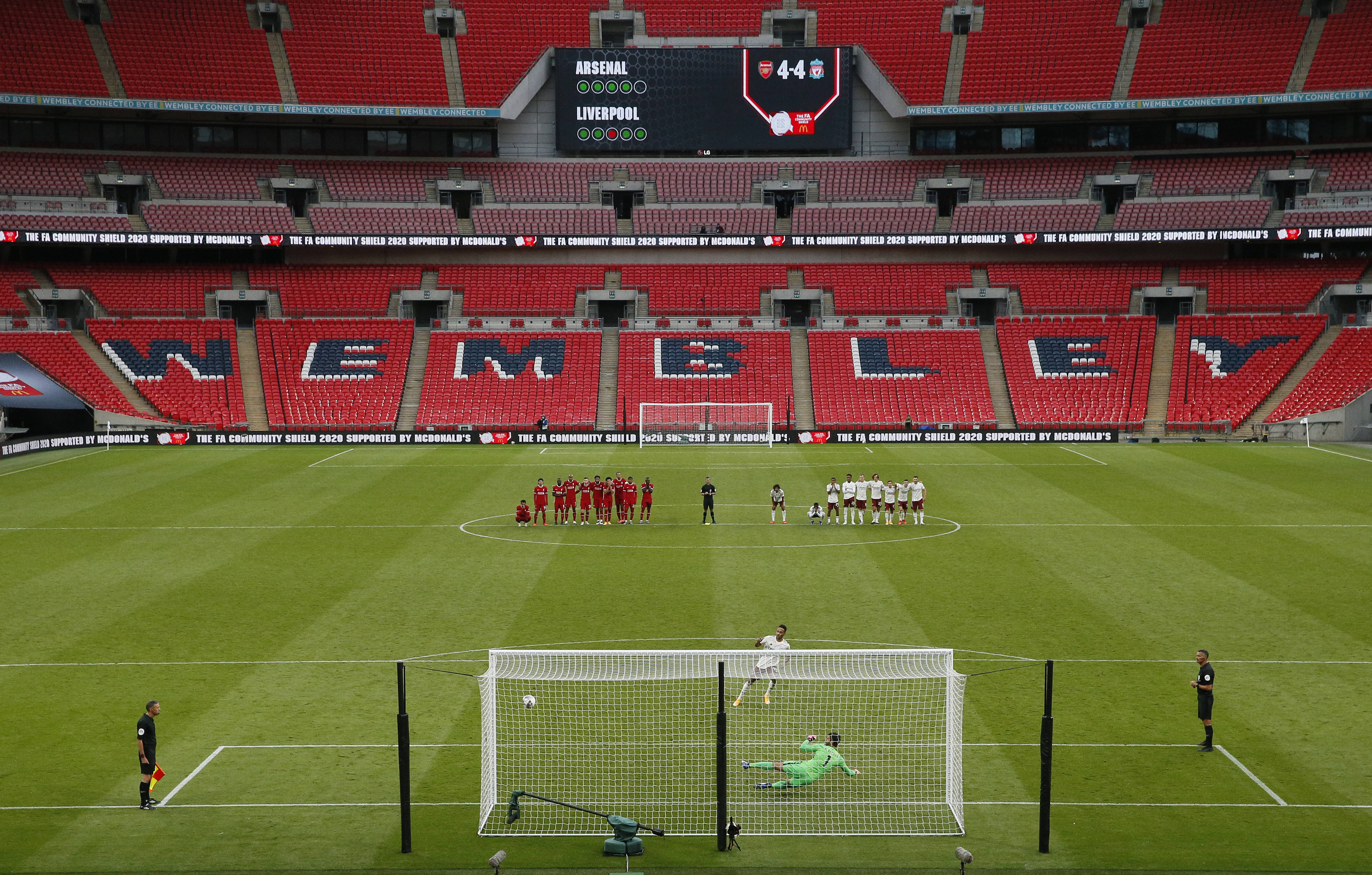 BBC：如果收到合适的报价，热刺愿意出售约翰逊（BBC：若报价到位，热刺愿放行约翰逊）