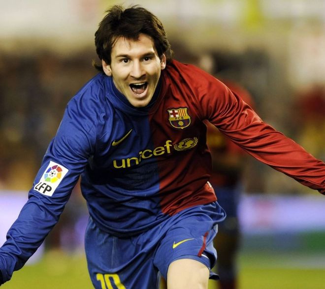 U16国少后卫李钧鹏：非常自豪能代表国家征战比赛（U16国少后卫李钧鹏：能为国出战倍感荣光）