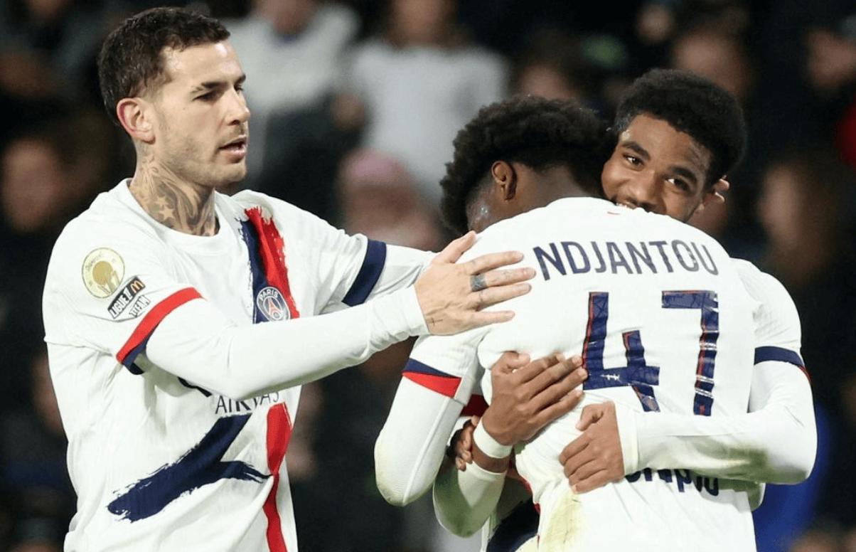 穆里尼奥：比赛中会高度关注格里马尔多；德迪奇已经准备好上场（穆里尼奥：将重点关注格里马尔多；德迪奇已做好出场准备）